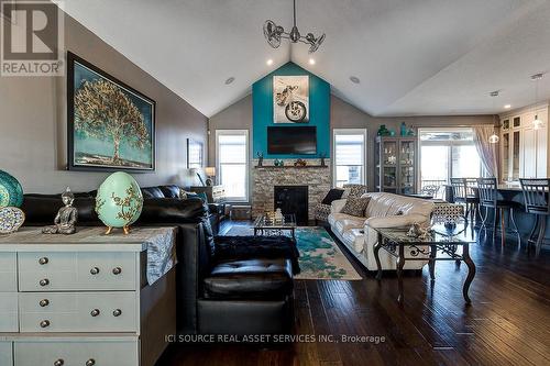 149 New Lakeshore Road, Norfolk (Port Dover), ON - Indoor Photo Showing Living Room With Fireplace