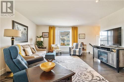 47 Stillwater Dr, Moncton, NB - Indoor Photo Showing Living Room