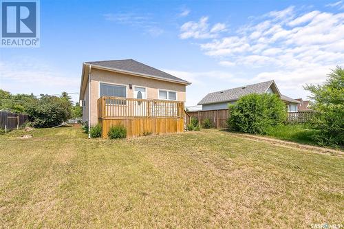 1040 Ominica Street E, Moose Jaw, SK - Outdoor With Deck Patio Veranda