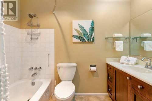 1915 Pacific Court Unit# 504, Kelowna, BC - Indoor Photo Showing Bathroom