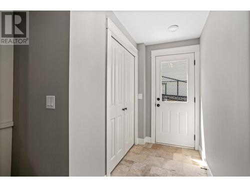 757 Crozier Avenue, Kelowna, BC - Indoor Photo Showing Other Room