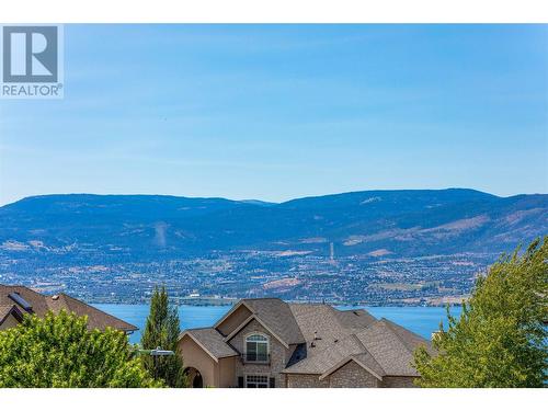 757 Crozier Avenue, Kelowna, BC - Outdoor With Body Of Water With View