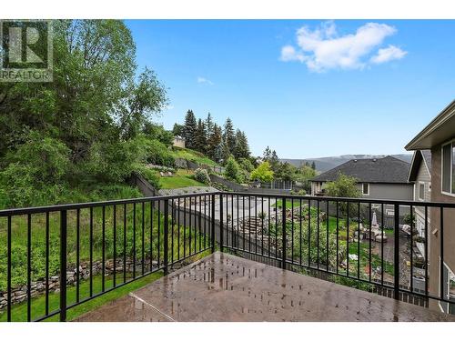 1429 Black Mountain Crescent, Kelowna, BC - Outdoor