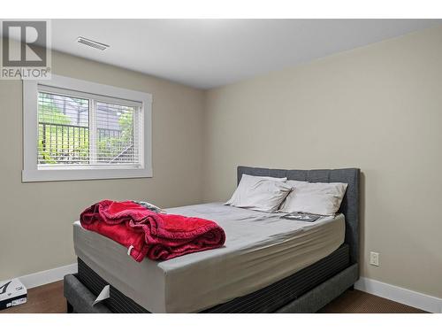 1429 Black Mountain Crescent, Kelowna, BC - Indoor Photo Showing Bedroom