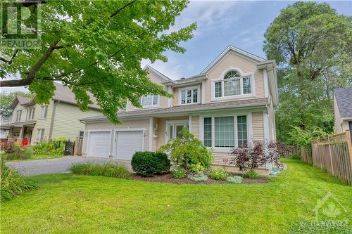 23 Kilbarry Crescent, Ottawa, ON - Outdoor With Facade