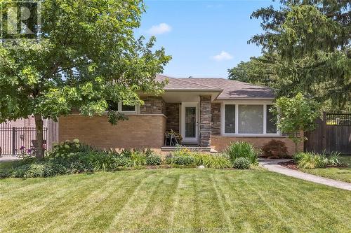 4298 Longfellow, Windsor, ON - Outdoor