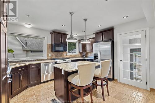 4298 Longfellow, Windsor, ON - Indoor Photo Showing Kitchen With Upgraded Kitchen