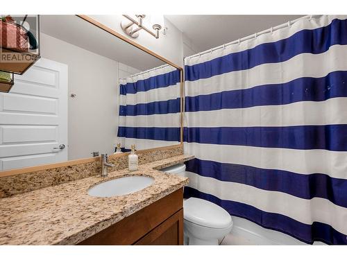 3416 Scott Road Unit# 24, Kelowna, BC - Indoor Photo Showing Bathroom