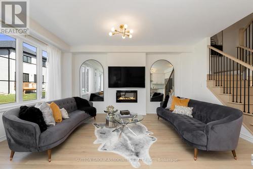 31 Ida Terrace, Caledon, ON - Indoor Photo Showing Living Room With Fireplace