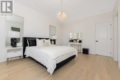 31 Ida Terrace, Caledon, ON - Indoor Photo Showing Bedroom