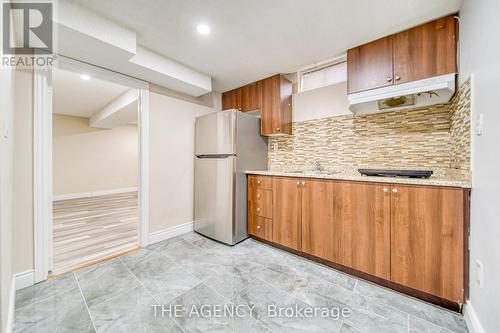 48 Chiara Drive, Vaughan (Vellore Village), ON - Indoor Photo Showing Kitchen