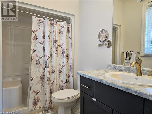 Ensuite with an easy to step in shower - 360 Mary Rose Avenue, Port Elgin, ON - Indoor Photo Showing Bathroom