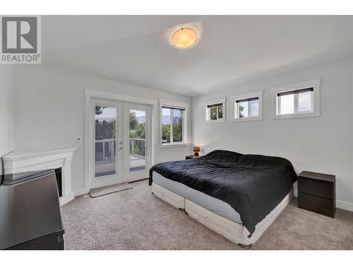 1480 Flemish Street, Kelowna, BC - Indoor Photo Showing Bedroom