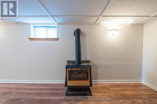 741 Third Avenue, Peterborough (Otonabee), ON - Indoor