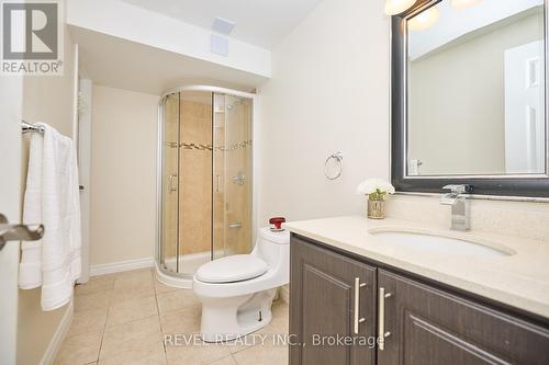 116 Clare Avenue, Welland, ON - Indoor Photo Showing Bathroom