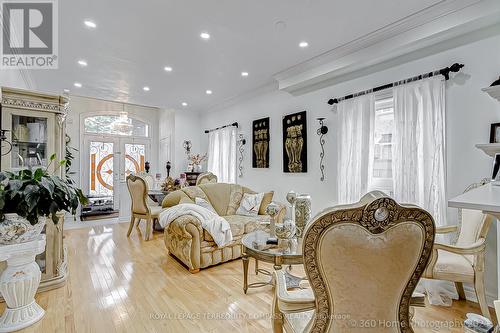 12 Helman Road, Brampton (Sandringham-Wellington), ON - Indoor Photo Showing Living Room