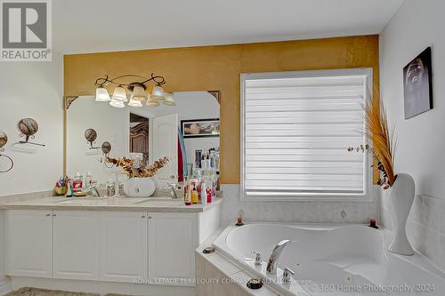 12 Helman Road, Brampton (Sandringham-Wellington), ON - Indoor Photo Showing Bathroom