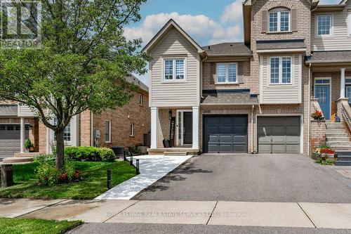 2095 Glenhampton Road, Oakville, ON - Outdoor With Facade