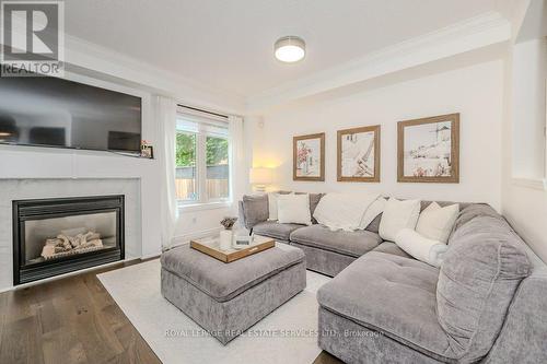 2095 Glenhampton Road, Oakville, ON - Indoor Photo Showing Living Room With Fireplace