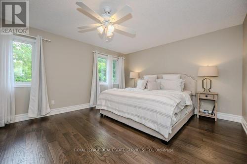 2095 Glenhampton Road, Oakville, ON - Indoor Photo Showing Bedroom