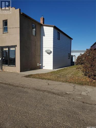 205 Main Street, Aberdeen, SK 