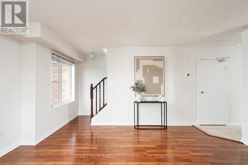 19 - 2551 Sixth Line, Oakville, ON - Indoor Photo Showing Other Room