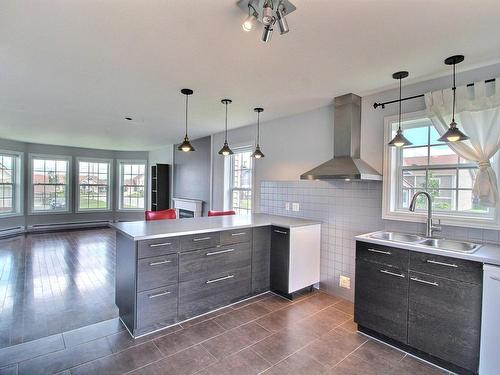 Overall view - 155 Rue Chabot, Val-D'Or, QC - Indoor Photo Showing Kitchen With Double Sink