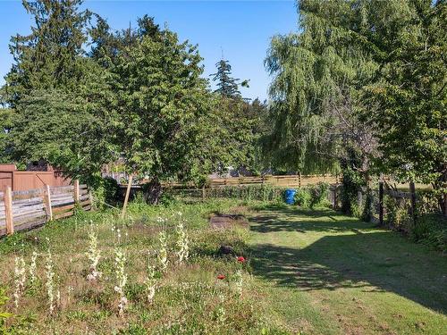 5963 River Rd, Port Alberni, BC 