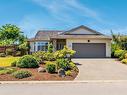 812 Tribune Pl, Qualicum Beach, BC 