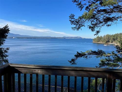 324 Easthom Rd, Gabriola Island, BC - Outdoor With Body Of Water With View