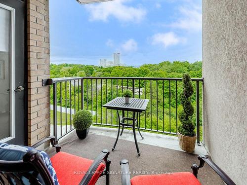 705-16 Dallimore Circ, Toronto, ON - Outdoor With Balcony With Exterior