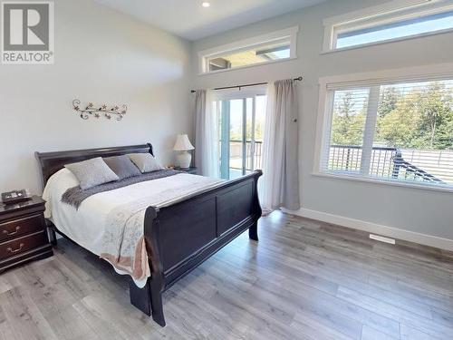 3953 Eagle Ridge Place, Powell River, BC - Indoor Photo Showing Bedroom