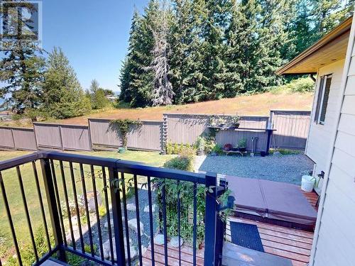 3953 Eagle Ridge Place, Powell River, BC - Outdoor With Deck Patio Veranda