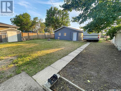 254 Central Avenue S, Swift Current, SK - Outdoor