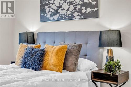 105 Eva Drive, Waterloo, ON - Indoor Photo Showing Bedroom