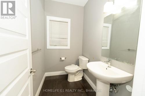 2382 Wickerson Road W, London, ON - Indoor Photo Showing Bathroom