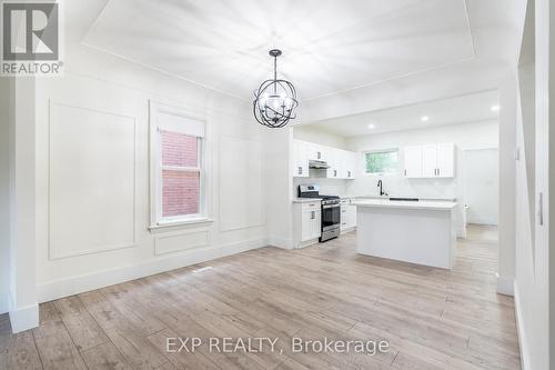 14 Ruth Street, Hamilton (Stipley), ON - Indoor Photo Showing Kitchen