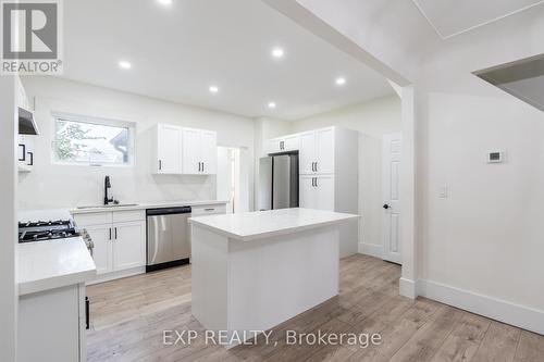 14 Ruth Street, Hamilton (Stipley), ON - Indoor Photo Showing Kitchen