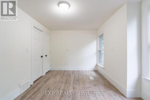 14 Ruth Street, Hamilton (Stipley), ON - Indoor Photo Showing Other Room