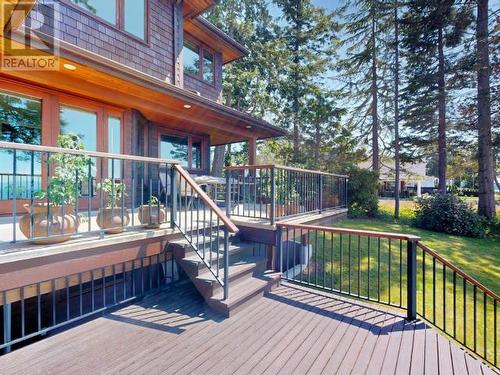 3623 Marine Ave, Powell River, BC - Outdoor With Deck Patio Veranda With Exterior