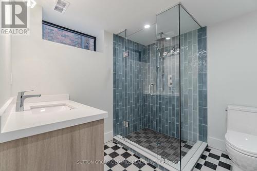 324 Riverside Drive, Toronto W01, ON - Indoor Photo Showing Bathroom