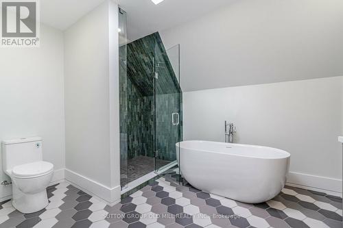 324 Riverside Drive, Toronto (High Park-Swansea), ON - Indoor Photo Showing Bathroom