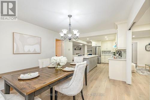 14 Snowberry Court, Caledon (Caledon Village), ON - Indoor Photo Showing Dining Room