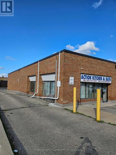 1 - 8 Strathern Avenue, Brampton (Steeles Industrial), ON 