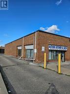 1 - 8 STRATHERN AVENUE  Brampton, ON L6T 4V4