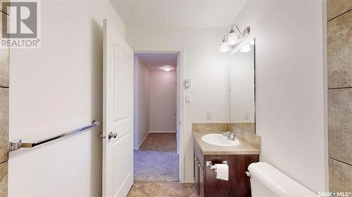 175 Chateau Crescent, Pilot Butte, SK - Indoor Photo Showing Bathroom