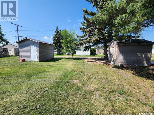 128 1St Avenue E, Montmartre, SK - Outdoor