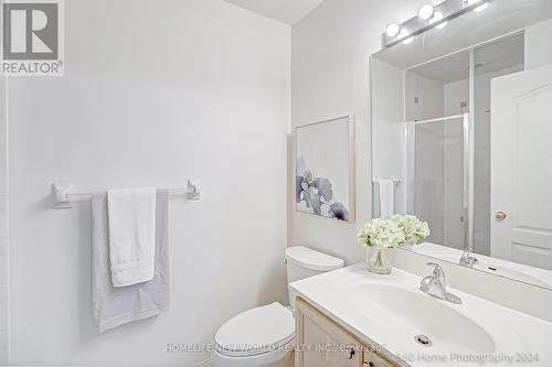 319 Grandview Way, Toronto (Willowdale East), ON - Indoor Photo Showing Bathroom