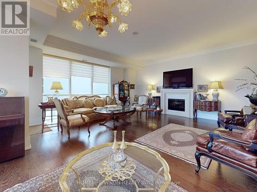 2620 - 70 Roehampton Avenue, Toronto (Mount Pleasant West), ON - Indoor Photo Showing Living Room With Fireplace