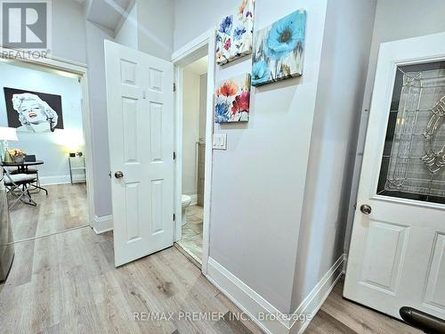 454 Gerrard Street E, Toronto (Cabbagetown-South St. James Town), ON - Indoor Photo Showing Other Room